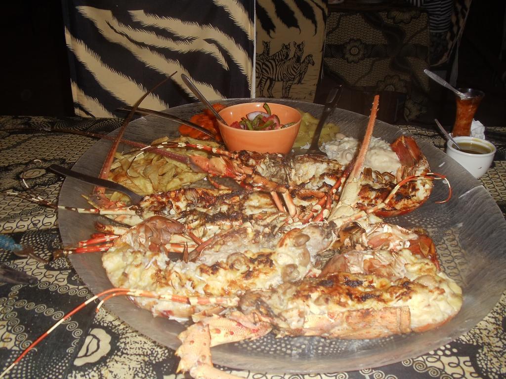 Game Fish Lodge Nungwi Buitenkant foto